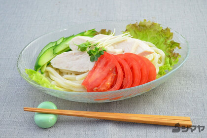 サラダチキンうどん